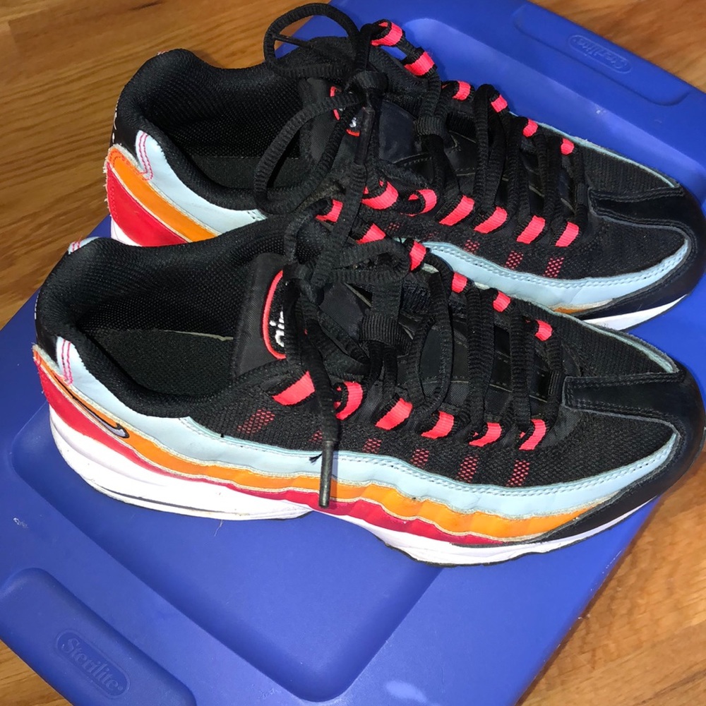 Air max 95 grade school size 5.5